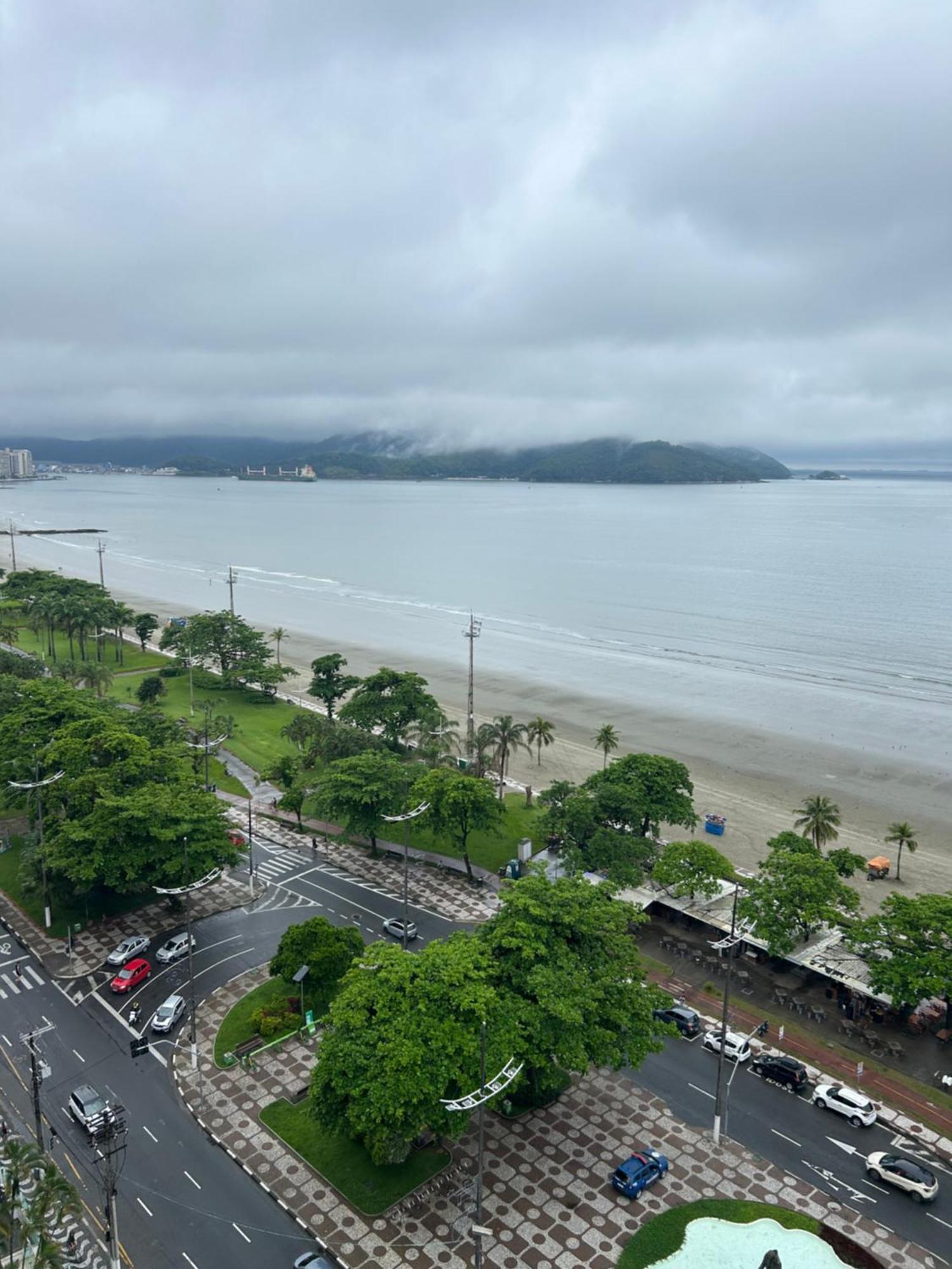 Apartamento Frente A Praia Do Embare Santos Exterior foto